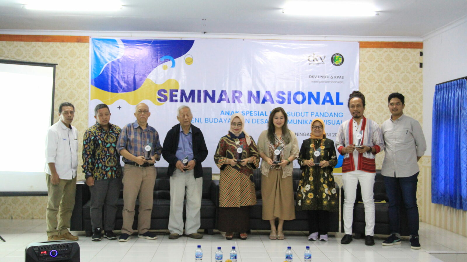 DKV FKOM UNIKU GELAR SEMINAR NASIONAL SEKALIGUS JALIN KERJASAMA DENGAN KPAS