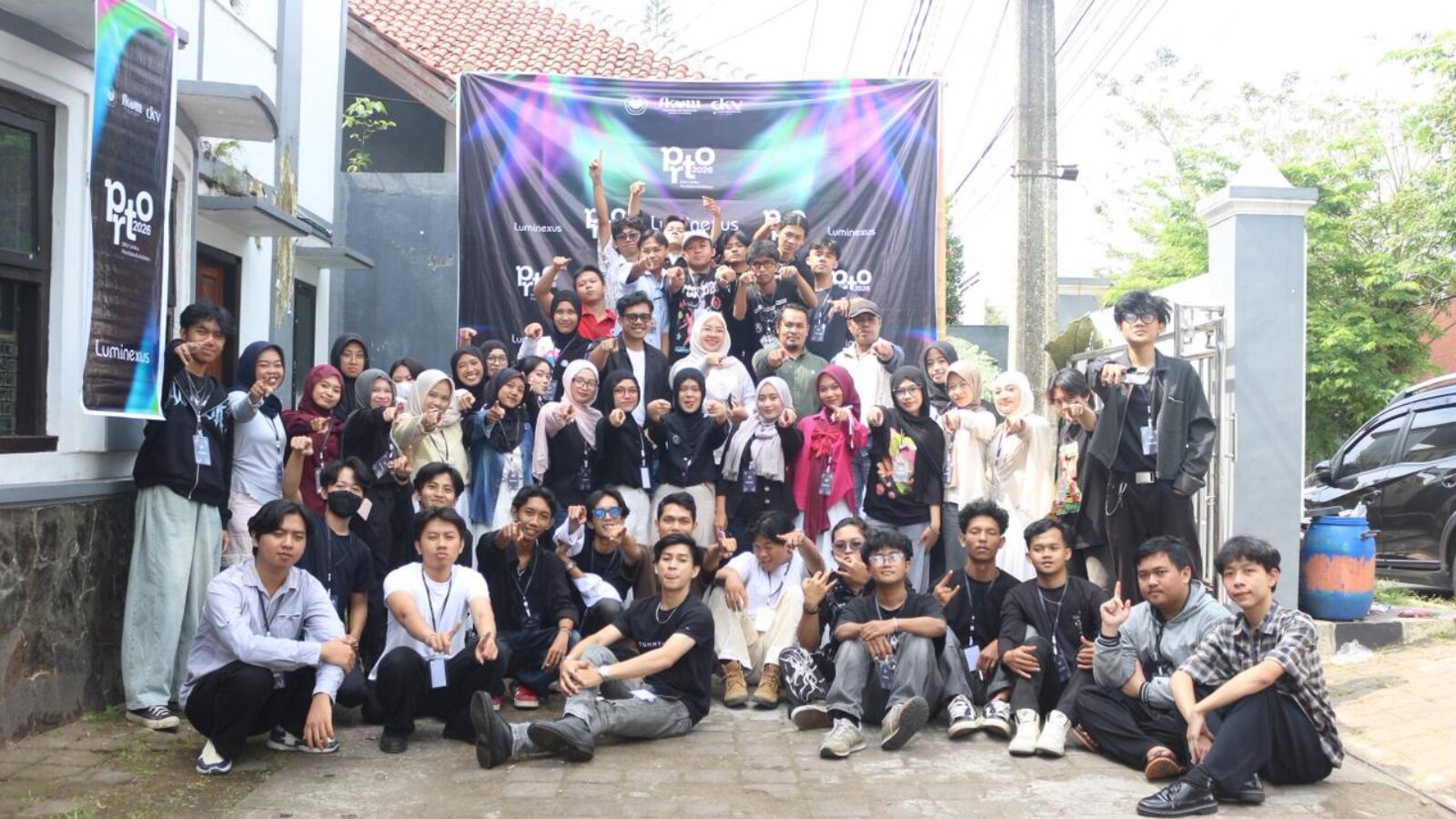 DKV UNIKU GELAR PAMERAN PORTOFOLIO LUMINEXUS, TAMPILKAN KARYA DAN KESIAPAN MAHASISWA MENUJU INDUSTRI KREATIF