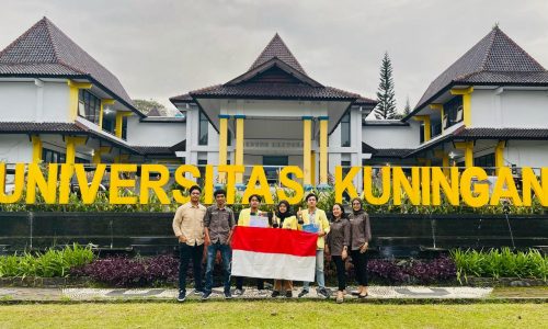 MAHASISWA DKV UNIKU RAIH JUARA 1 DI AJANG ASEAN STARS